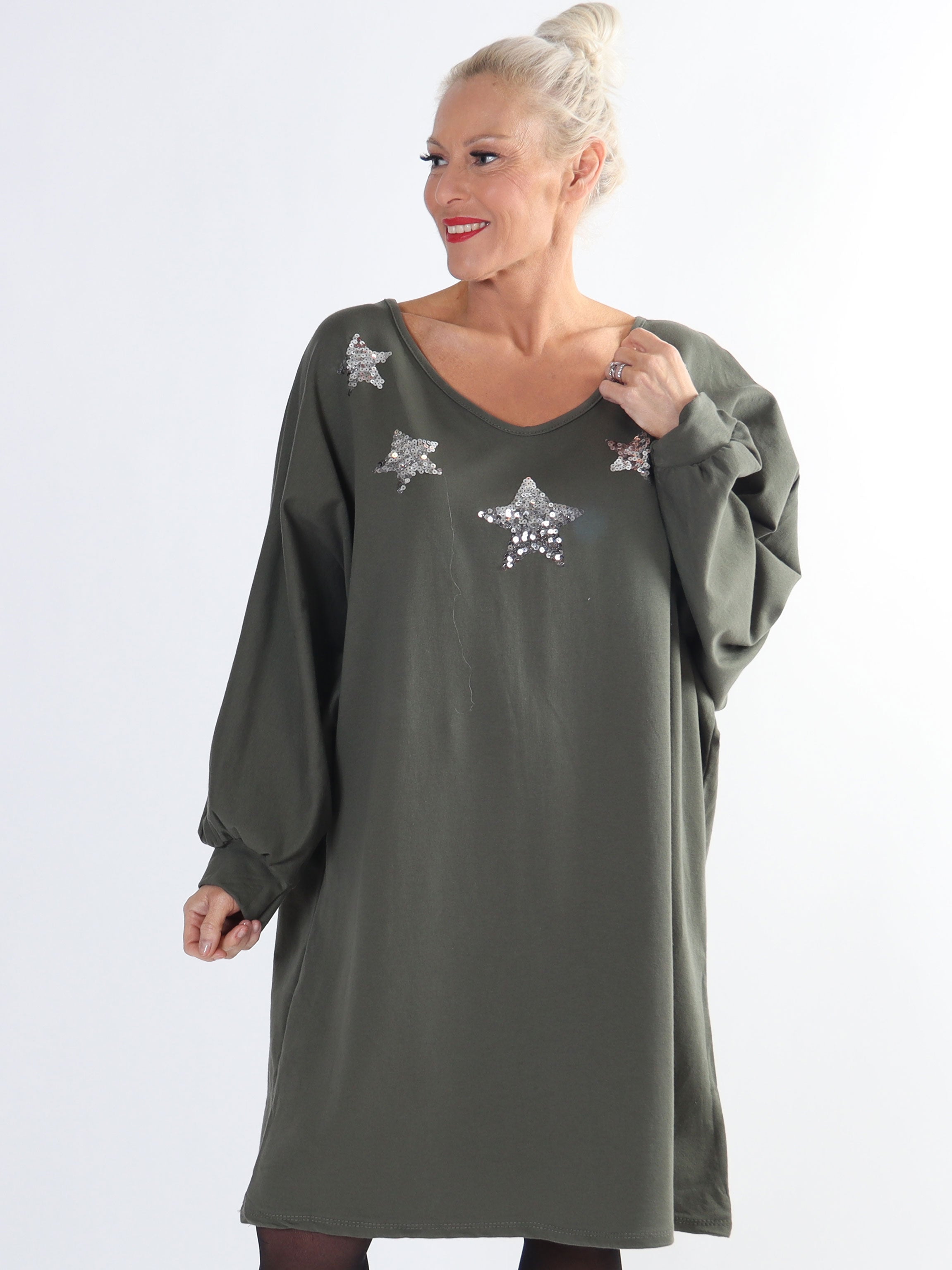 Torino - Plus size klänning med paljettstjärnor